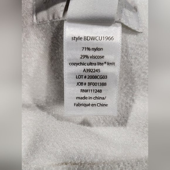 Barefoot Dreams Cozy Chic ultra lite knit women's ombre purple poncho one size - Picture 8 of 9